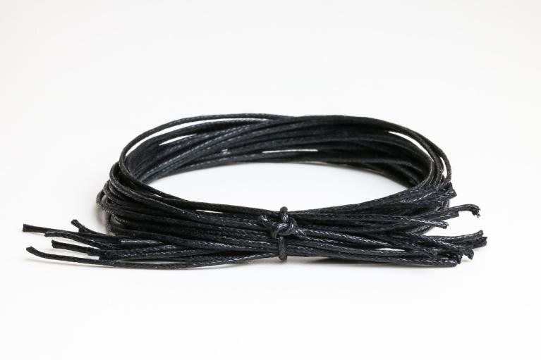 Cordones negros, encerado, Ø 1mm, longitud 25cm (N° de artículo 883)
